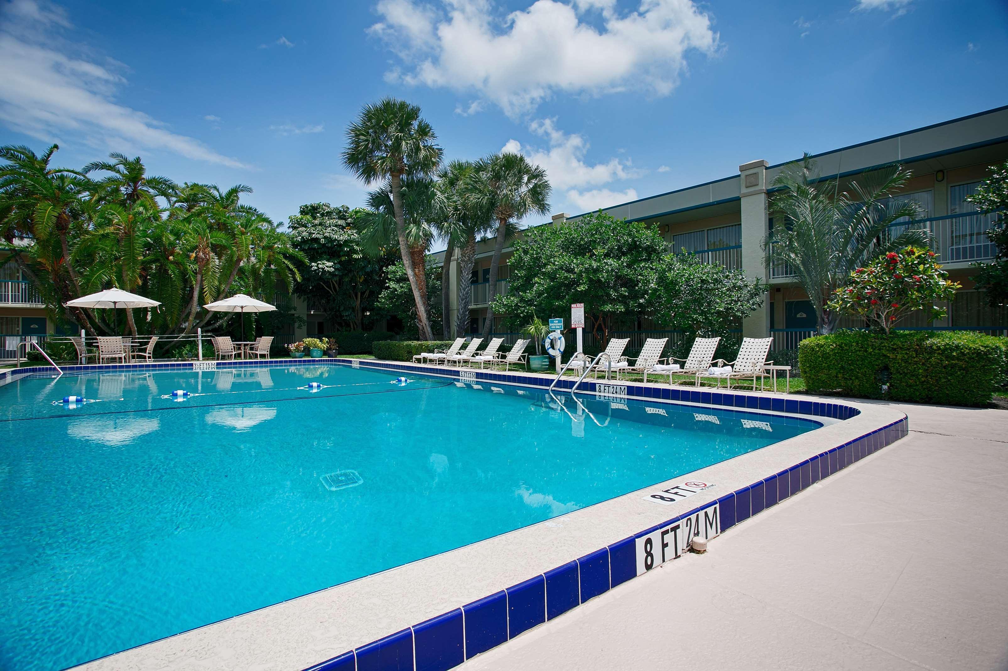 Western Downtown Hotel 3*
